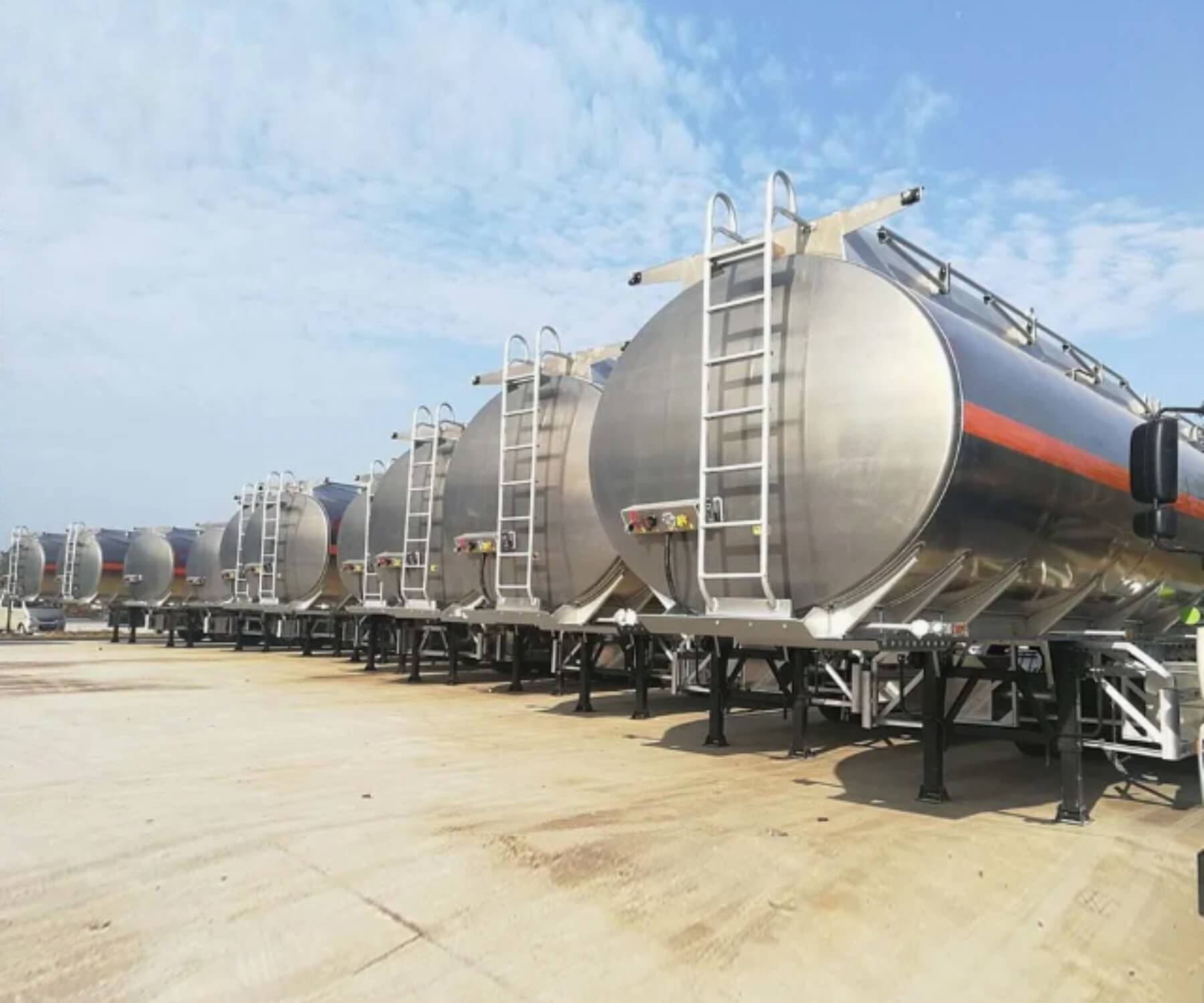 60000 liters aluminum tanker trailer for sale (4)