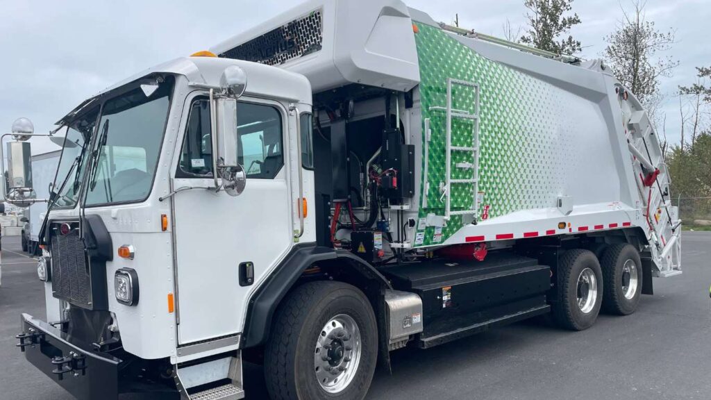 Garbage Truck 1 Garbage Truck 1