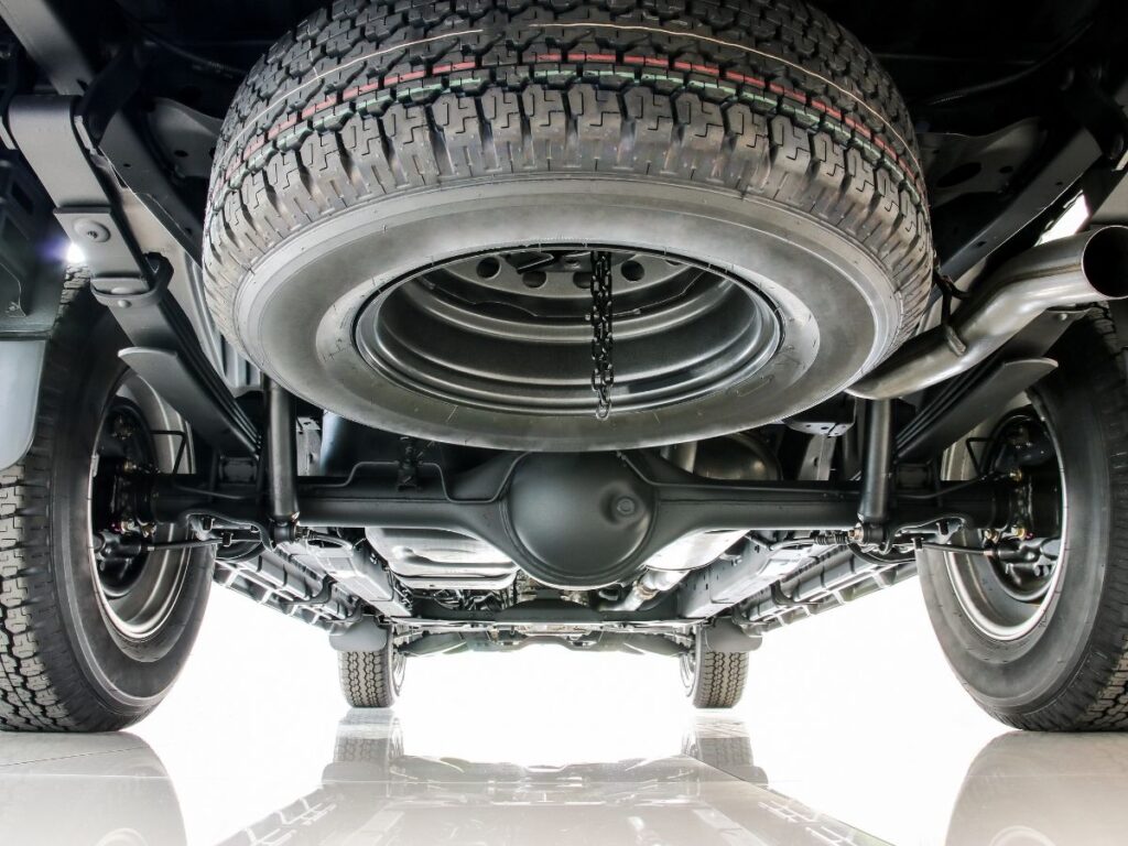 How to Pick the Right Dump Trailer: A Buyer’s Guide 4 How to Pick the Right Dump Trailer: A Buyer’s Guide 4
