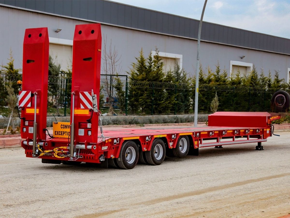 High Bed Trailer Vs Low Bed Trailer: What’s The Difference? | Rhinotrail