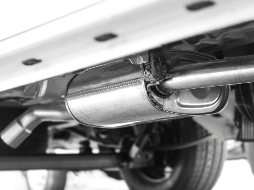 9 Common Truck Problems You Shouldn't Ignore 7 9 Common Truck Problems You Shouldn't Ignore 7