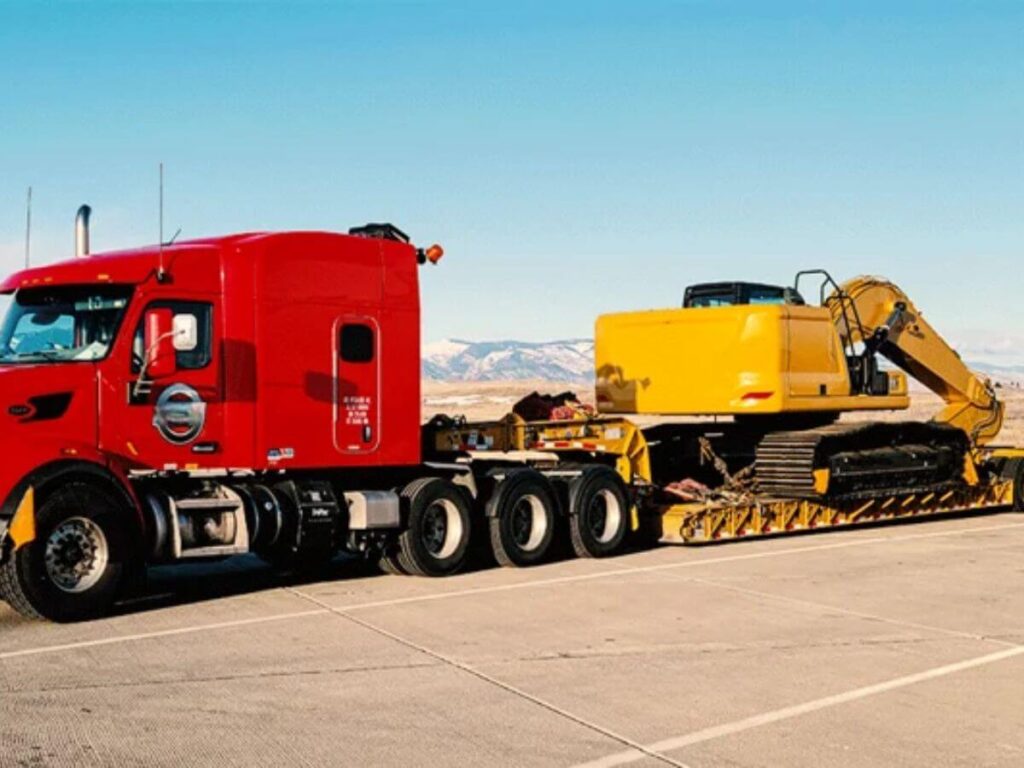 Tractor vs. Semi Trailer: Understanding The Differences 5 Tractor vs. Semi Trailer: Understanding The Differences 5