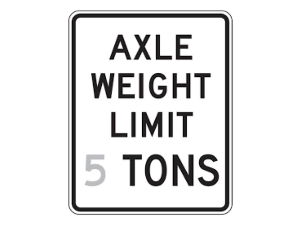 Tri Axle or Tandem? Dump Truck Comparison Guide 3 Tri Axle or Tandem? Dump Truck Comparison Guide 3