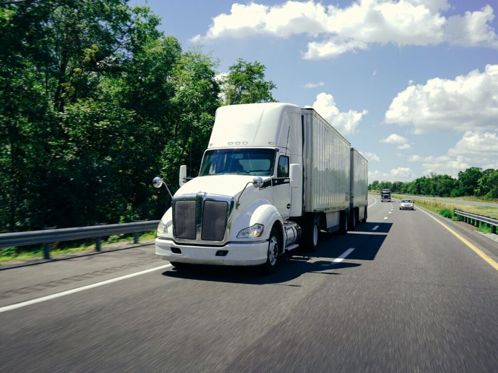 7 Different Types of Livestock Trailers 5 7 Different Types of Livestock Trailers 5