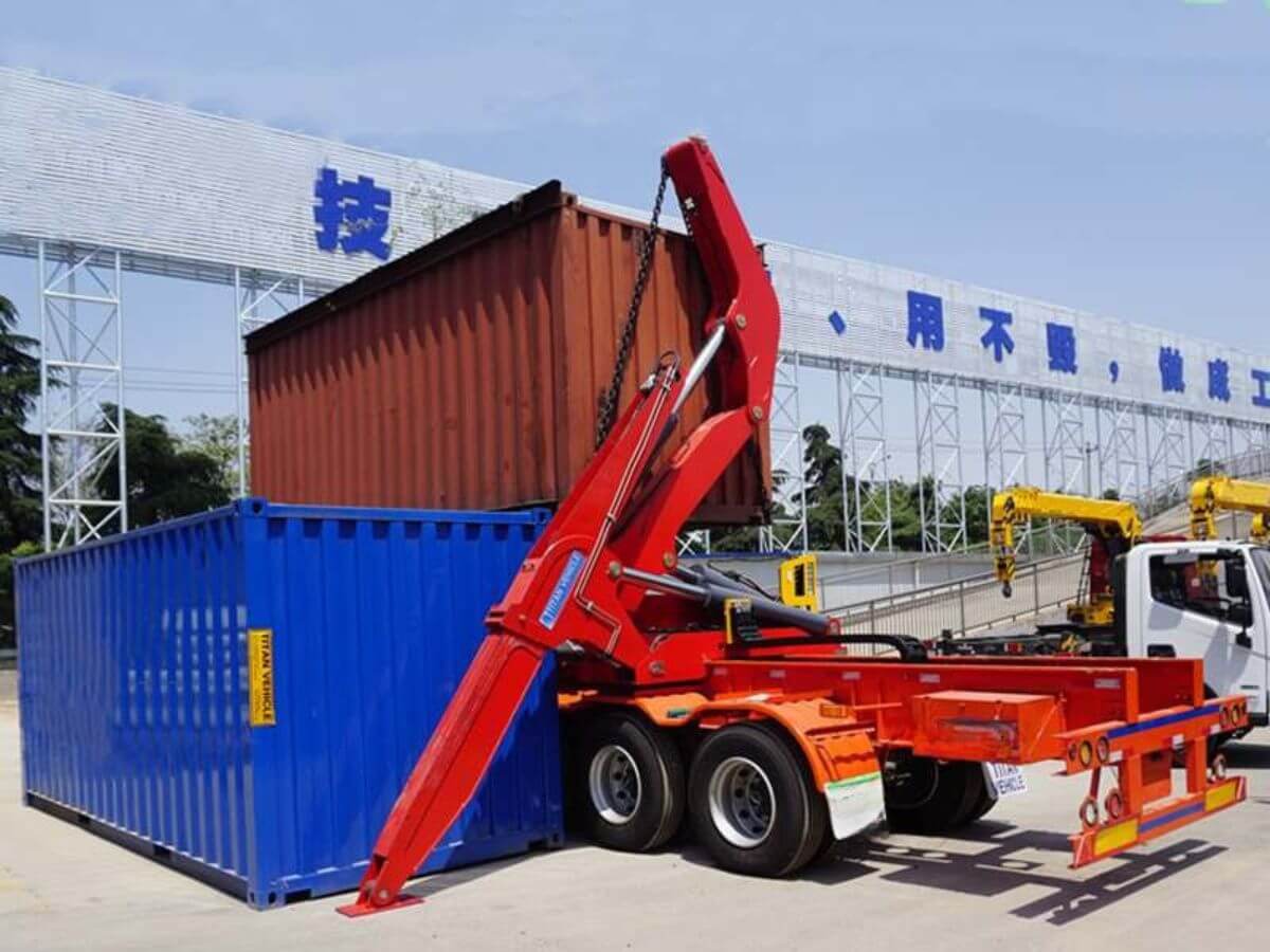 What Is A Container Trailer? | Rhinotrail