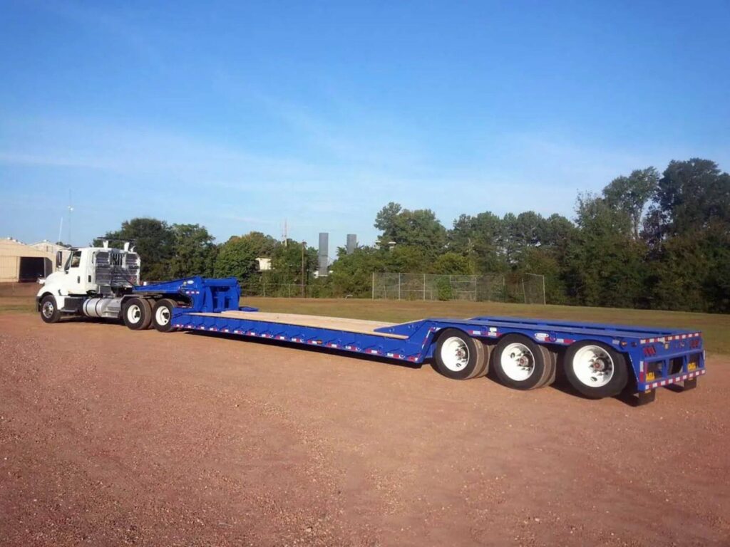 What is a Low Bed Truck? 3 What is a Low Bed Truck? 3