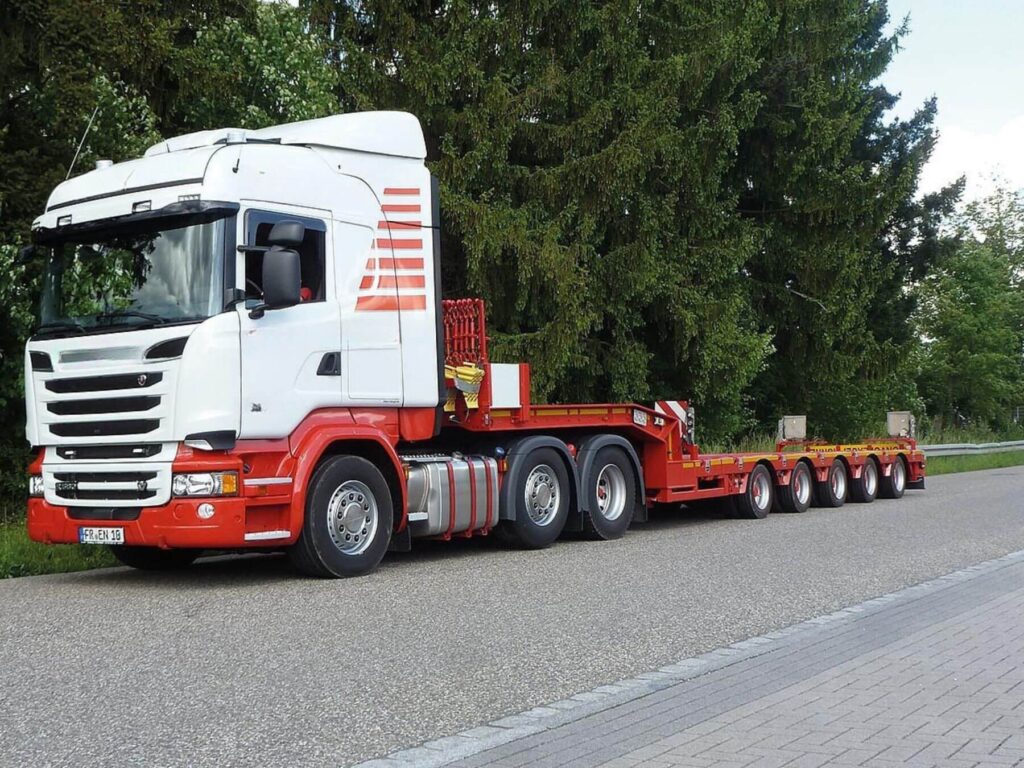 What is a Low Bed Truck? 5 What is a Low Bed Truck? 5
