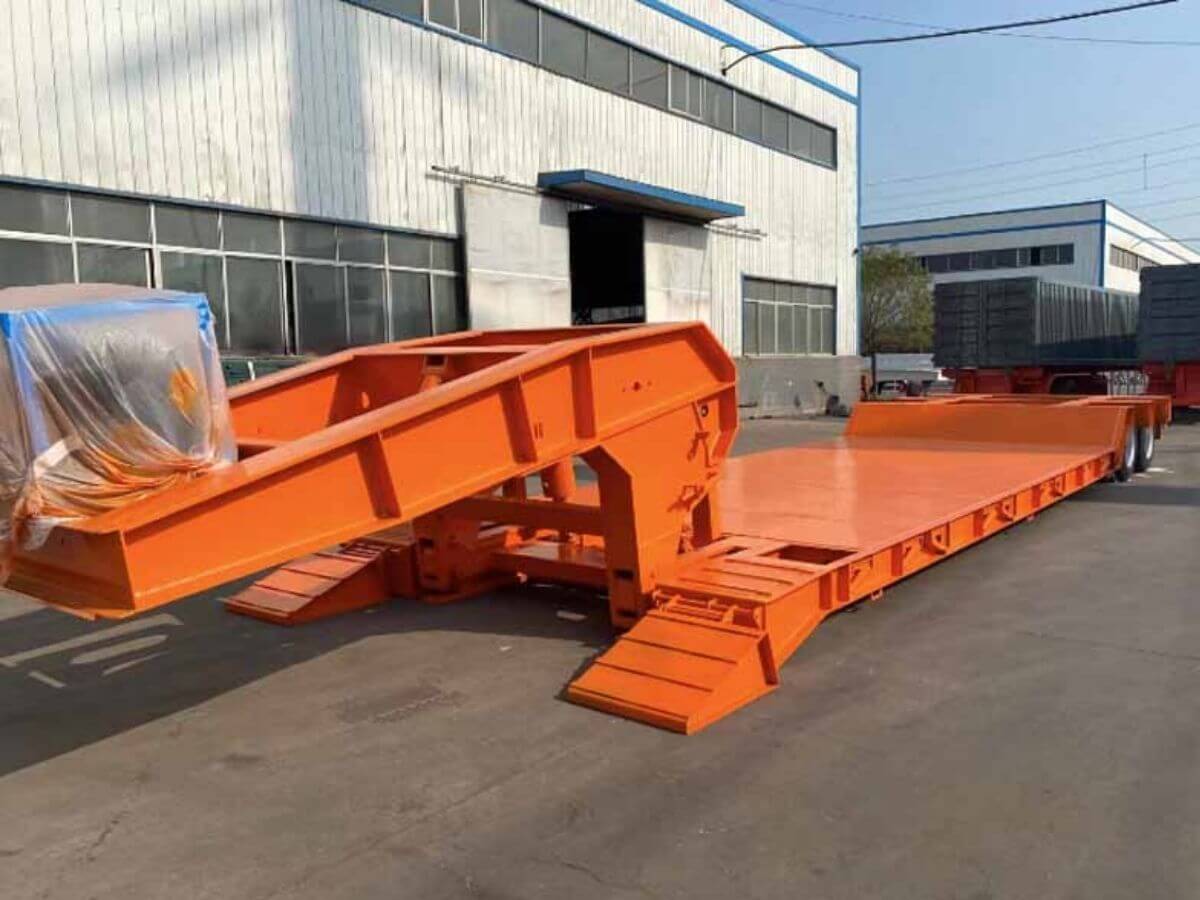 What Is A Removable Gooseneck Trailer | Rhinotrail