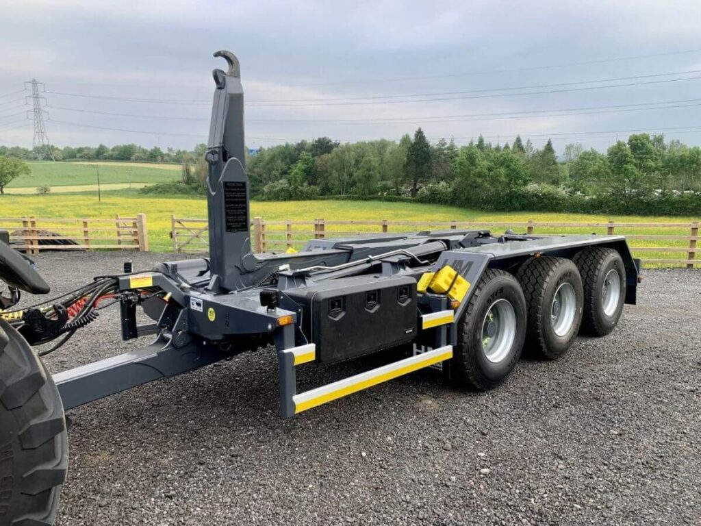 What Is a Tri Axle Truck 8 What Is a Tri Axle Truck 8